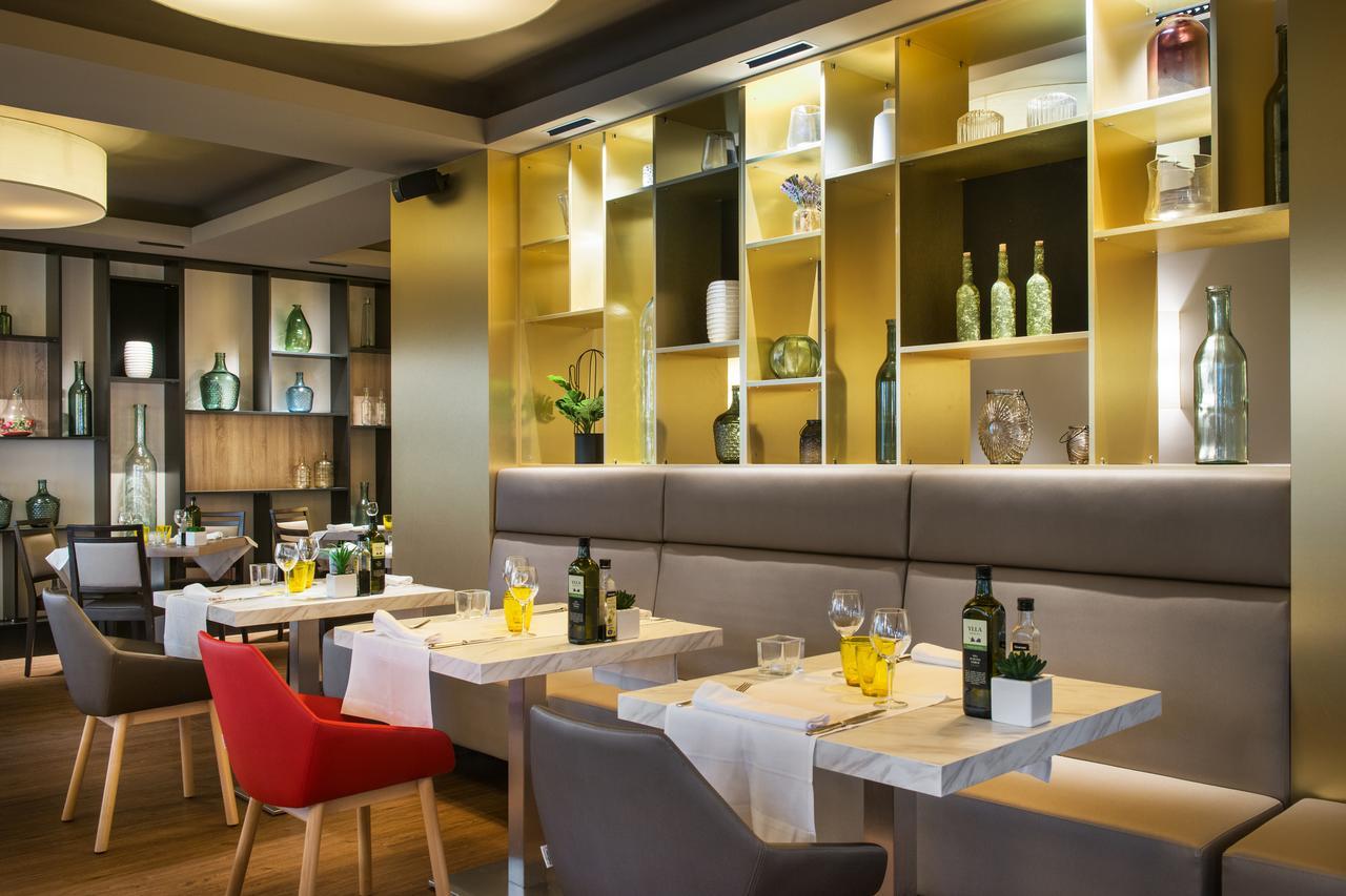 Ibis Styles Figueres Ronda Hotel Exterior photo